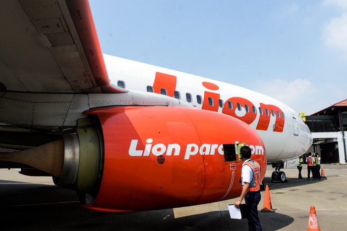 Pembersihan dan pengecekan rutin pesawat maskapai Lion Air Group.