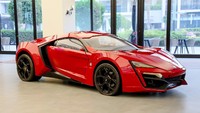 Yang pasti, beberapa di antaranya hancur selama pembuatan film dan beberapa hanya didasarkan pada rangka baja murah dengan bodywork mirip HyperSport. Meskipun Hypersport yang dijual ini memiliki sebagian besar interior yang sama dengan model produksinya, mobil ini tidak memiliki powertrain yang sama. Foto: Istimewa