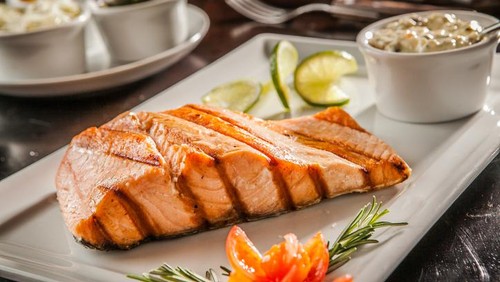 8 Makanan Terbaik untuk Turunkan Kolesterol Setelah Lebaran