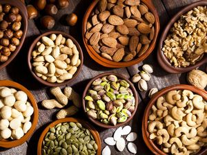 6 Makanan Penurun Kolesterol yang Mudah Didapat, Termasuk Bawang Putih