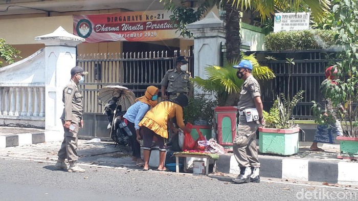 penertiban satpol pp bojonegoro