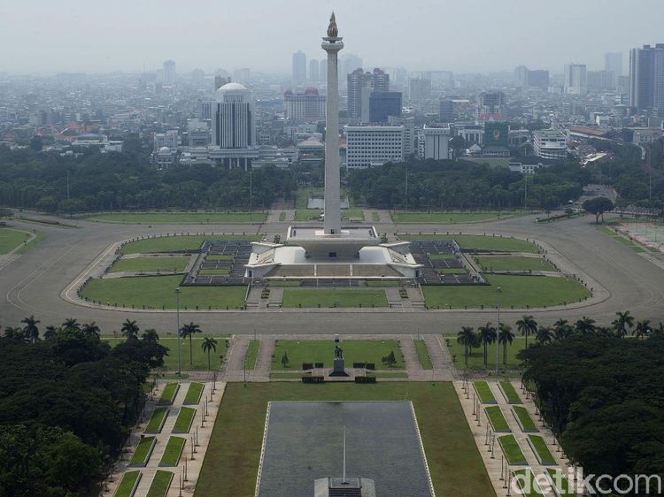 Perhatian! Monas Ditutup Lho Gaes Selama Libur Lebaran