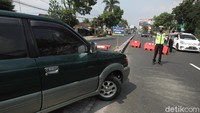 Sejauh ini, petugas menyebut masyarakat yang diputar balik di pos perbatasan sebelah timur DIY ini karena tidak melengkapi dokumen ataupun karena terindikasi mudik tidak banyak yang komplain.  
