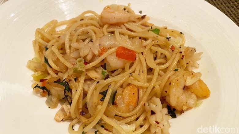 Santap Hidangan Jepang hingga Italia Enak di The Cafe yang Terapkan Prokes Santap Hidangan Jepang hingga Italia Enak di The Cafe yang Terapkan Prokes