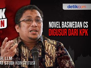 Blak-blakan Feri Amsari, Ada Dendam Pribadi Firli ke Novel Cs