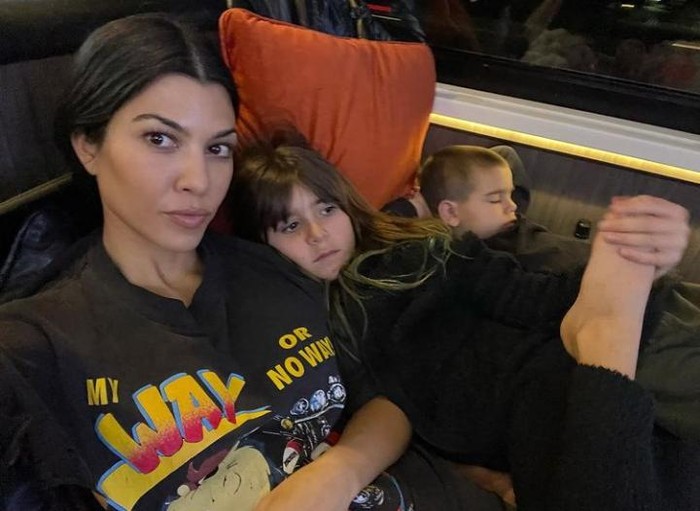 Tips menyimpan makanan Kourtney Kardashian Kourtney Kardashian Beri Tips Simpan Makanan, Netizen Salut!