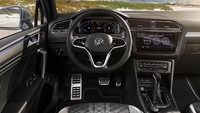 Volkswagen New Tiguan AllSpace juga akan menawarkan IQ Drive Travel System, yaitu sistem autonomous driving assist level 2 pada meski tengah mencapai 209 km/jam. Foto: Pool (Autocar)