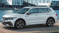 Volkswagen New Tiguan AllSpace akan menawarkan sesuatu yang baru. Diawali dari tampilan yang lebih kece dengan perubahan desain depan dengan tampilan grill yang lebih panjang dan logo VW yang lebih ditonjolkan. Foto: Pool (Autocar)