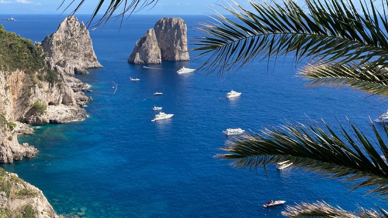 Pulau Capri di Italia, tempat wisata romantis yang bebas COVID-19.