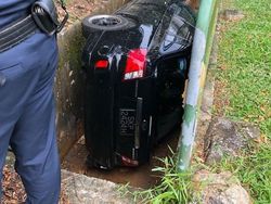 Potret Viral Kesialan Tak Terduga, Miris Tapi Kocak