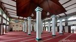 Mereka Berlebaran di Masjid Luar Batang
