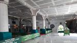Suasana di Makam Mbah Priok Saat Lebaran Hari Pertama