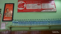 Berbagai menu ditawarkan warung ini