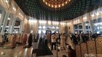 Masjid Al-Akbar Surabaya Terapkan Prokes Ketat Saat Gelar Salat Id