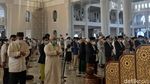 Masjid Al-Akbar Surabaya Terapkan Prokes Ketat Saat Gelar Salat Id