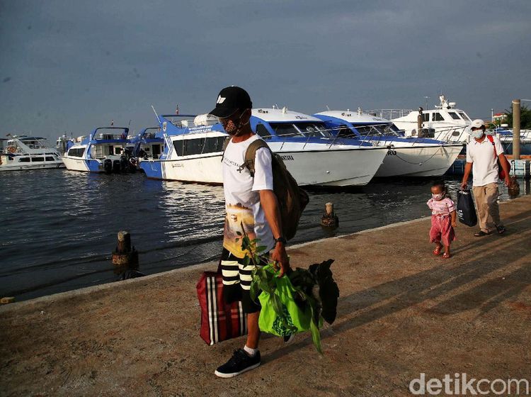 Begini Suasana Pelabuhan Kaliadem Saat Libur Lebaran