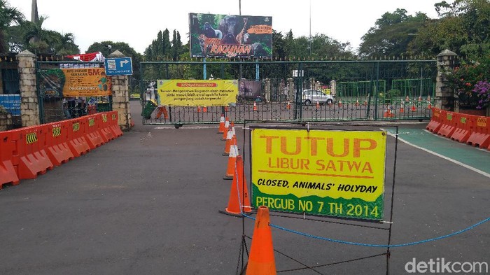 Ragunan di hari pertama Lebaran 2021