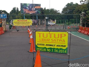 Ragunan Masih Tutup di Hari Pertama Lebaran 2021, Warga Kecewa
