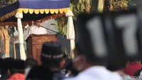 Begini penampakan pelaksanaan salat Id di Alun-alun Majalaya, Kabupaten Bandung.