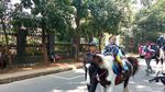 Berkuda di Tengah Kota Bandung, Bisa!
