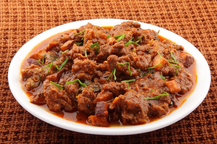 Cara Menghangatkan Opor Ayam dan Rendang Sisa Lebaran Agar Aman Dikonsumsi