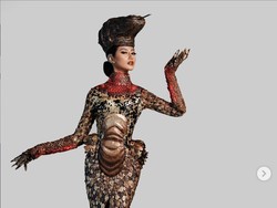 8 Kostum Nasional Unik Miss Universe 2020, dari Indonesia Kostum Komodo