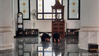 Sang pemilik, Ramli Rasidin ingin agar pembangunan masjid ini menjadi bukti atas cintanya pada Allah, Islam, dan keluarga.