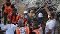 Tak hanya itu, gempuran Israel juga melukai hampir 580 orang Palestina. AP/Abdel Kareem Hana  