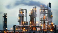Penampakan kompleks kilang penyulingan minyak besar di Grangemouth di Skotlandia tengah. Getty Images/Christopher Furlong  