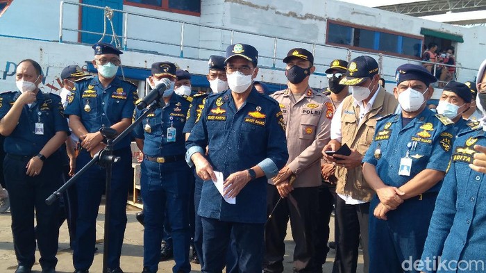 Menhub Budi Karya Sumadi Tinjau Pelabuhan Kali Adem