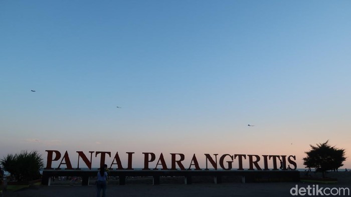 Pantai Parangtritis