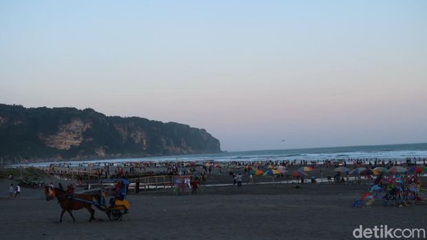 Pantai Parangtritis