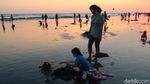 Kala 6.000 Orang Kunjungi Pantai Parangtritis di Sore Hari