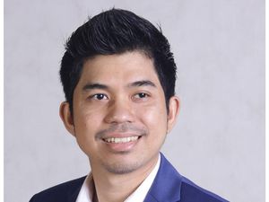Resign dari PNS, Pria Ini Sukses Cetak Miliaran Rupiah Lewat Jasa Bimbel