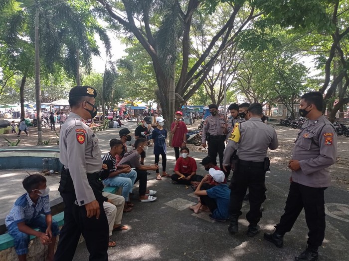 Polres Sumbawa Awasi Prokes Obyek Wisata Selama Libur Lebaran