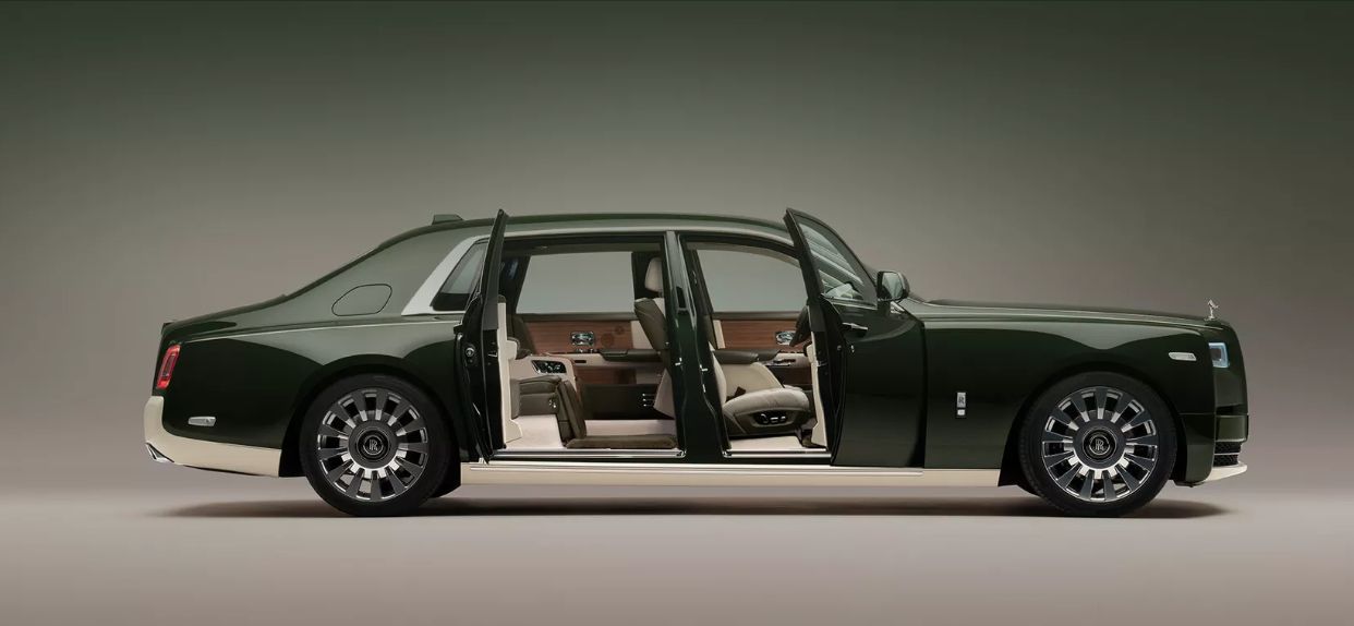 Rolls-Royce Phantom Oribe, sebuah mobil buah kolaborasi Rolls Royce dengan Hermes. (Dok. Rolls-Royce)