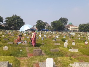 Larangan Ziarah Dikritik, Bamus Betawi: Anies Sayang Rakyatnya