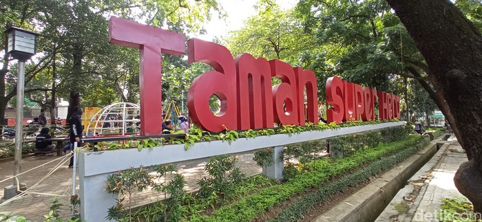 Taman Superhero Taman Superhero