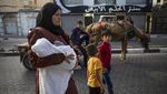 Warga Palestina Mengungsi Usai Gaza Digempur Israel