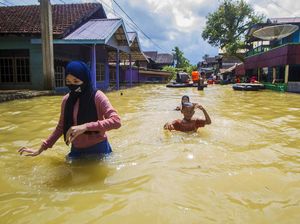 Banjir di Satui Kalimantan Selatan Tewaskan 1 Orang
