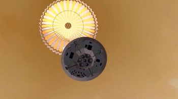 Proses ini dimulai pada Sabtu (15/5) pukul 4.00 waktu setempat setelah kombinasi wahana pendarat dan penjelajah memisahkan diri dari pengorbit. Foto: CCTV/China National Space Administration