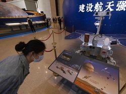 Melihat Perjalanan China Jadi Negara Ketiga yang Mendarat di Mars