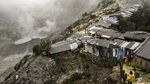 Suasana Ramai Gunung Tangkuban Parahu Saat Libur Lebaran