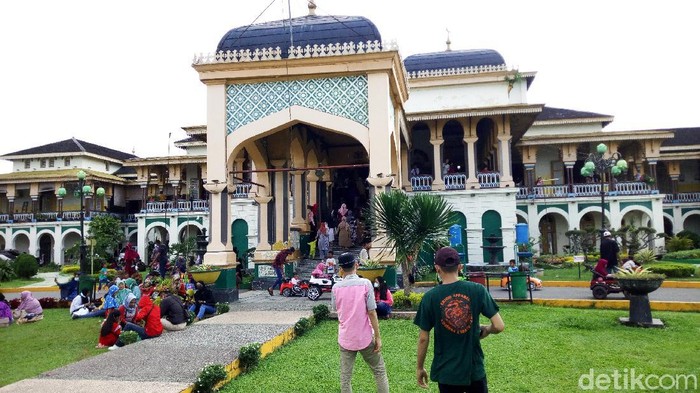 Istana Maimun