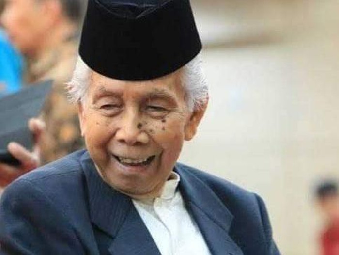 KH Sanusi Baco (dok Istimewa)