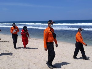 Libur Lebaran, Wisatawan di Pantai Gunungkidul Terjaring Razia Masker