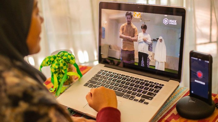 Telkomsel melaporkan bahwa selama Ramadhan dan Idul Fitri 2021, tercatat ada lonjakan trafik layanan data hingga 39,7 PetaByte atau tumbuh 49% dibandingkan momen yang sama tahun lalu.