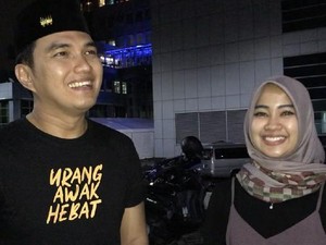 Istrinya Cemburu ke Dewi Perssik, Begini Reaksi Aldi Taher