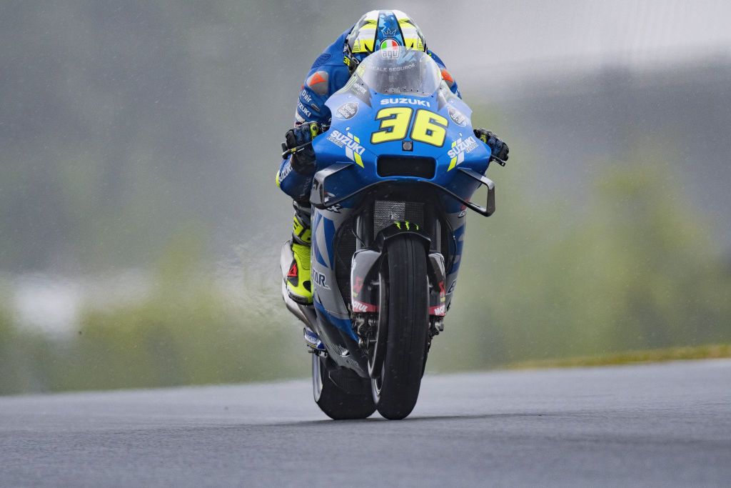LE MANS, FRANCE - MAY 15: Joan Mir of Spain and Team Suzuki ECSTAR  heads down a straight during the MotoGP of France - Qualifying at Le Mans on May 15, 2021 in Le Mans, France. (Photo by Mirco Lazzari gp/Getty Images)