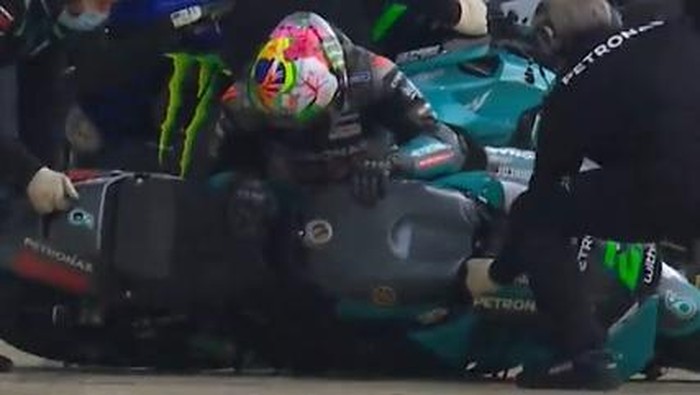 Morbidelli terjatuh saat ganti motor di pitlane saat FP3 MotoGP Prancis